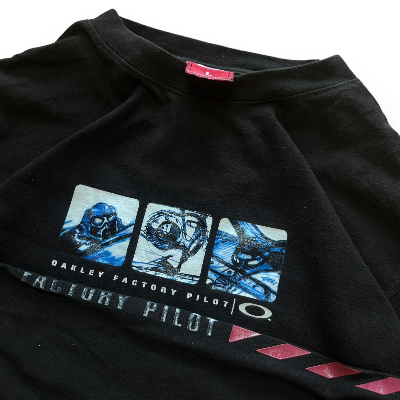 Oakley vintage factory pilot comic style long sleeve tee - L