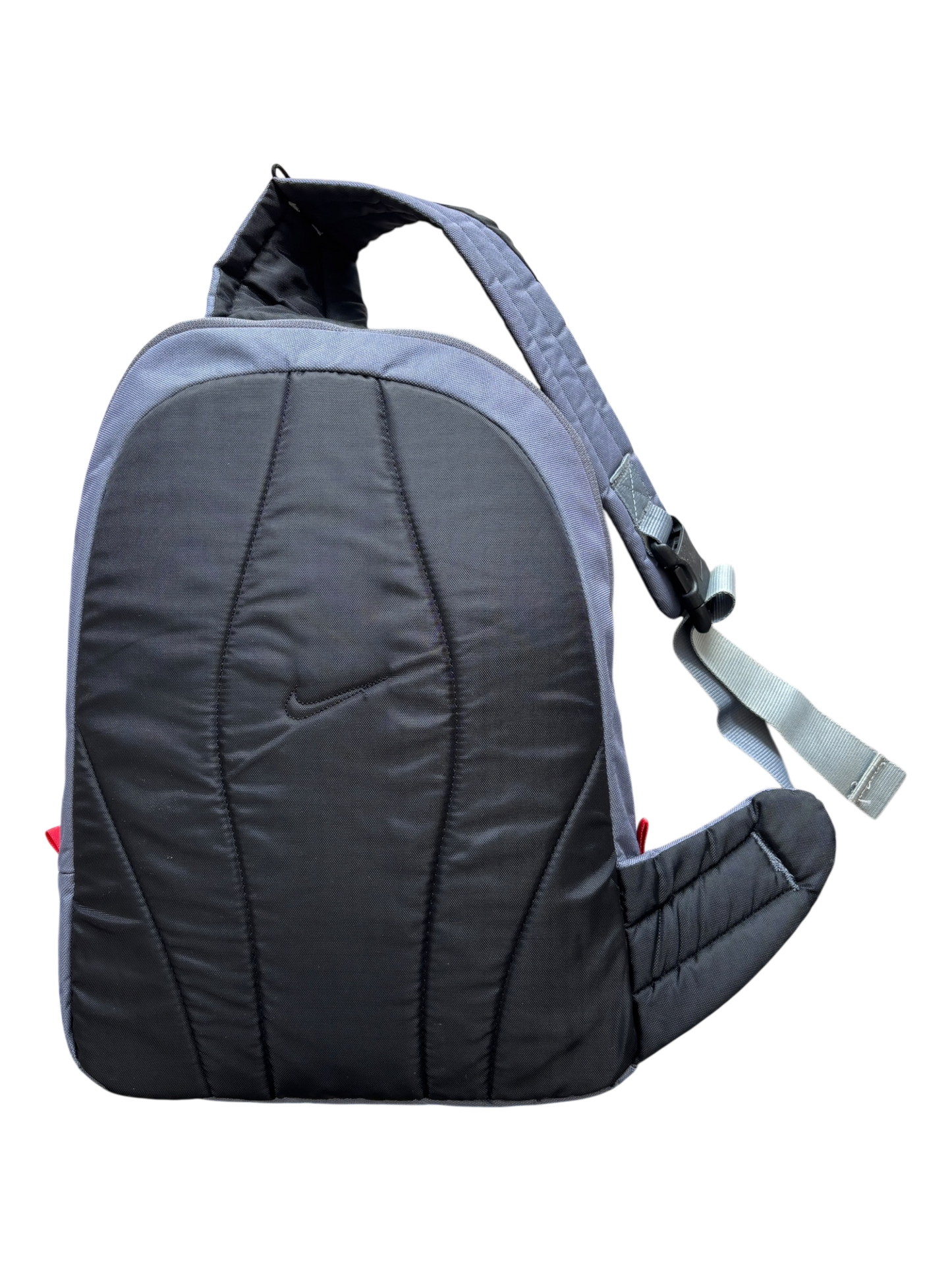 2000'S NIKE SLING BAG