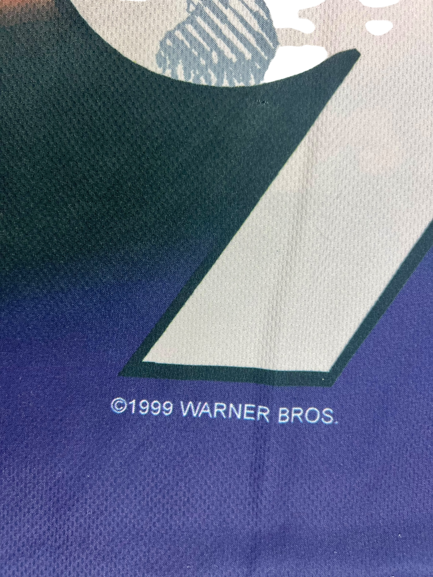 1999 Looney Tunes soccer tee - L