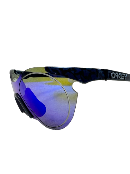 Oakley MUZM Sub Zero steel dark blue prizm sunglasses