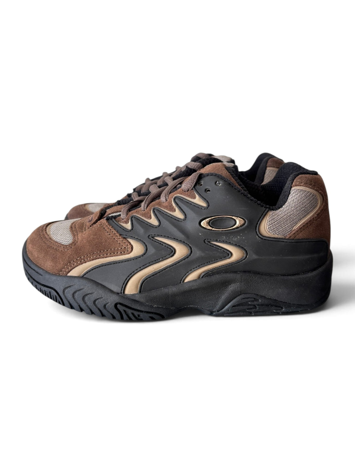 Early 2000's Oakley Switchback Black / Brown Shoes - view 5