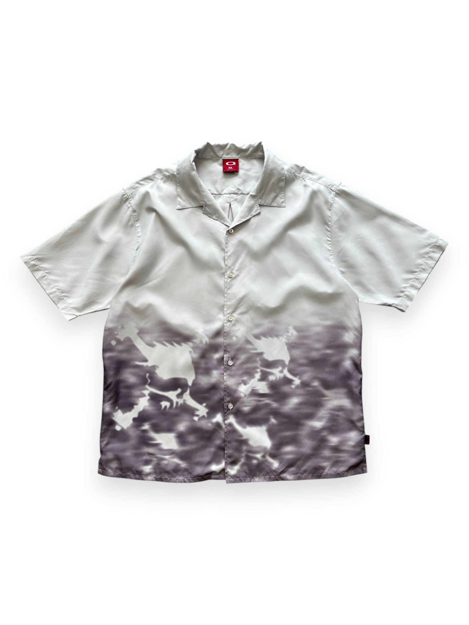 Oakley skull print short sleeve shirt in grey
