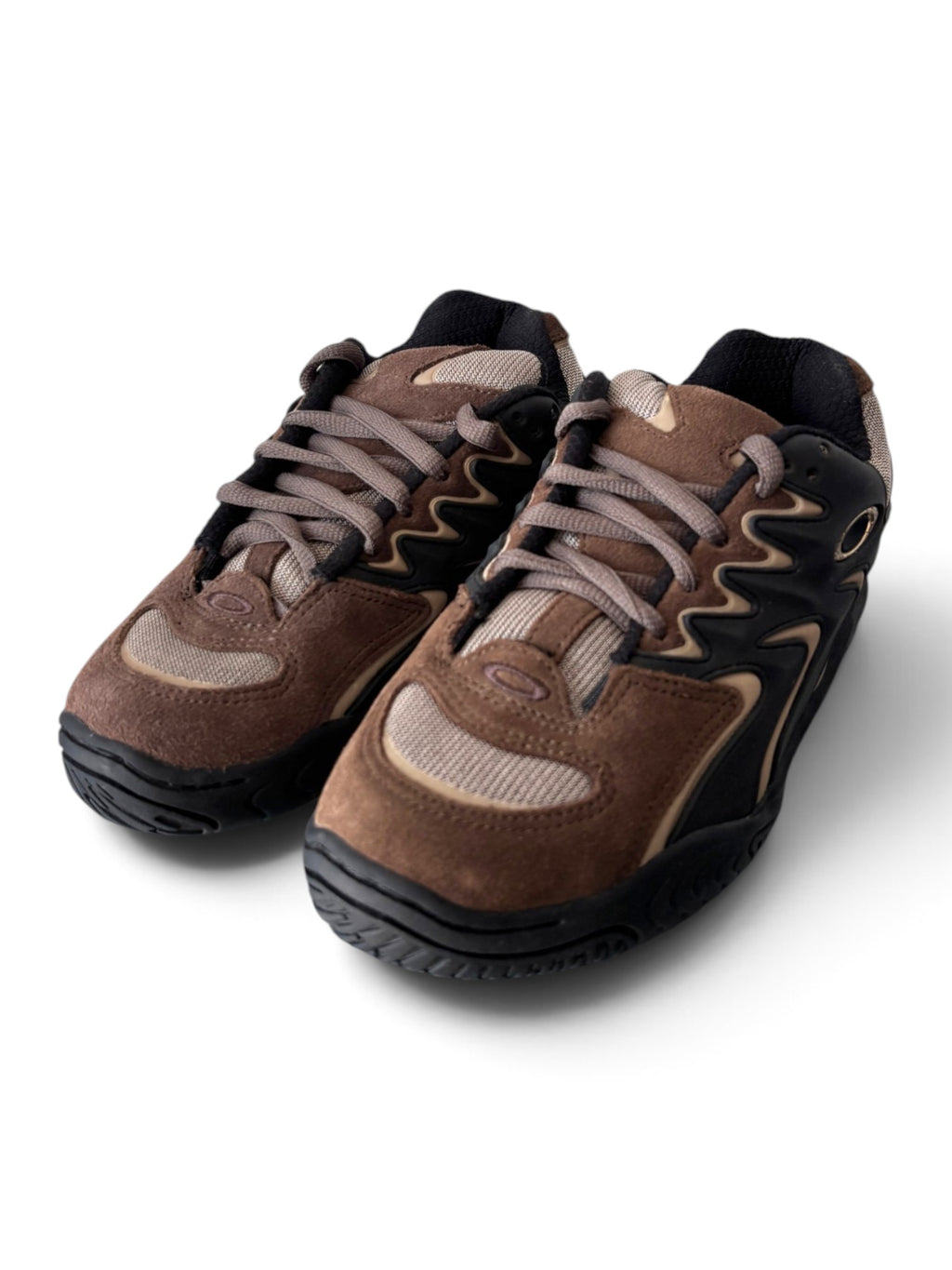 Early 2000's Oakley Switchback Black / Brown Shoes - view 6