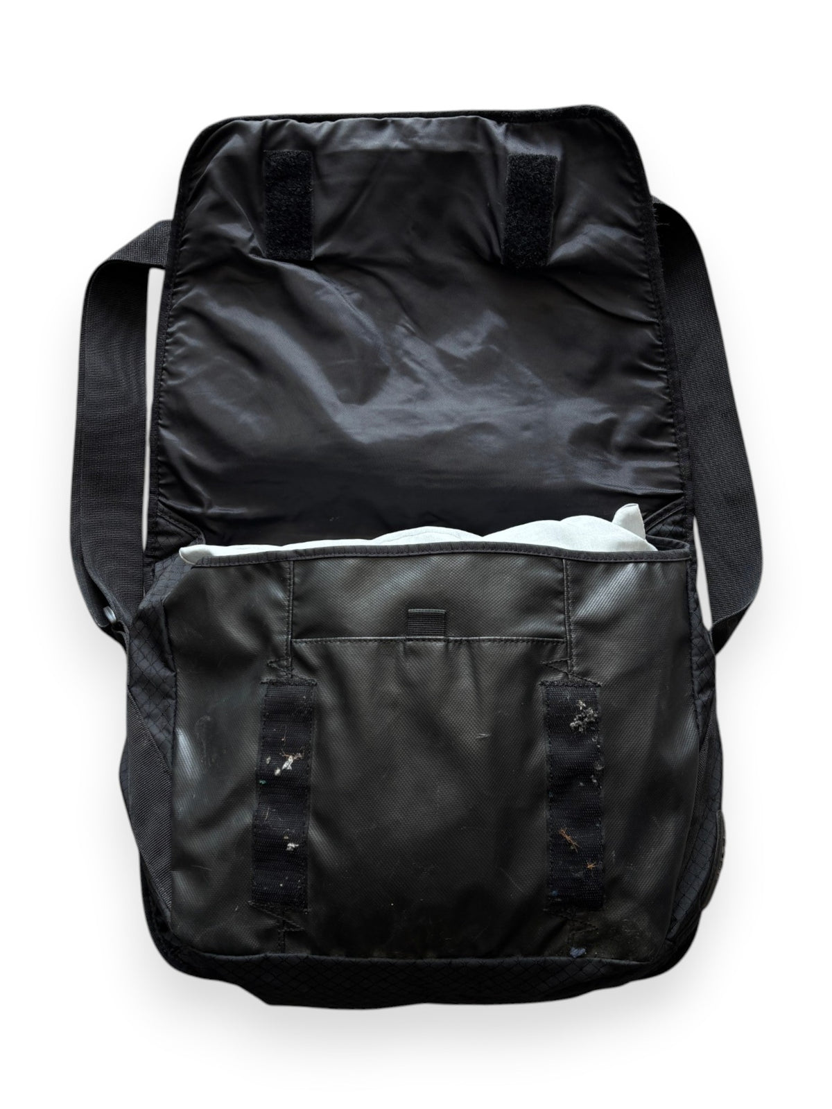 2008 Puma x Volvo Ocean Race Messenger Bag - view 3