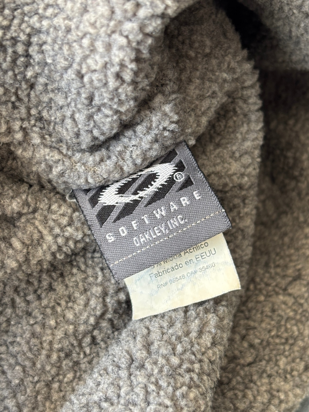90's Oakley Software Sherpa Trapper Hat Black / Grey - view 10